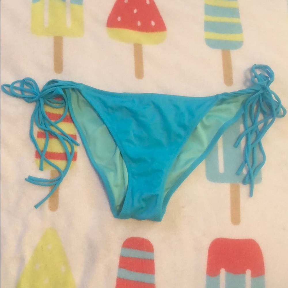 Victoria’s Secret Bathing Suit Bottom